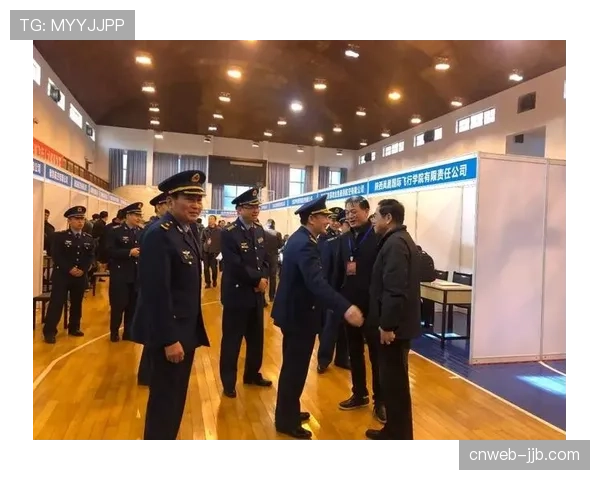 阿尔特塔向英国空军飞行员学习沟通技巧并成功应用于执教实践